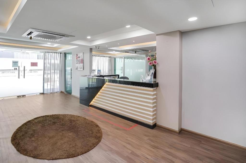 Capital O 90490 Zaques Hotel Sungai Petani Luaran gambar